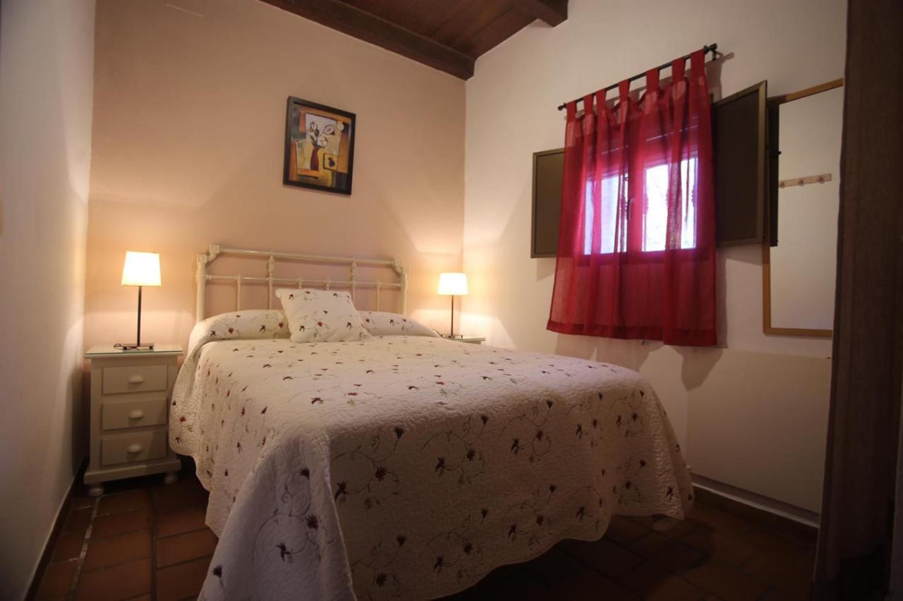 Las Casitas Daire Higuera De La Sierra  Dış mekan fotoğraf